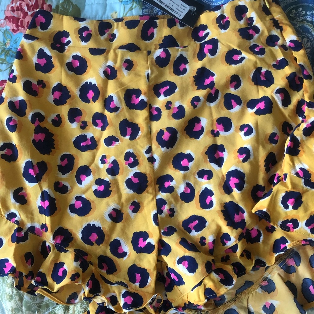 Yellow Leopard print ruffle detail shorts